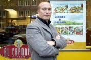 Ook Al Capone's mikt op cafetaria's
