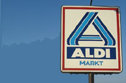 Vakbond sleept Aldi voor rechter