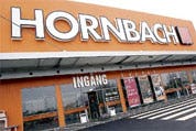 Nieuwe Hornbach illegaal geopend