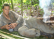 Ontmaskerde tv-man prevaleert hotels