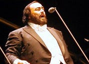 Pizzazaken rouwen om Pavarotti
