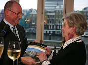 Amstel Hotel brengt jubileumblad uit