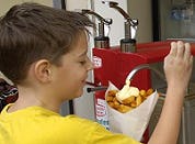 'Snackbars azen op coffeeshops