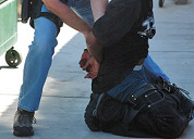 Berovers pizzakoerier langer vast