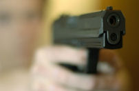 Dronken agenten schieten ober neer