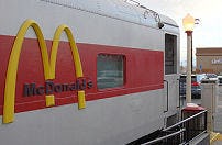 McDonald's in zee met Indiase spoorwegen