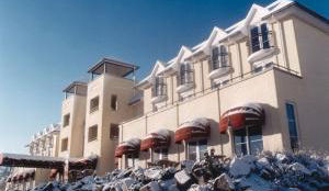 Vat zoutzuur loopt leeg in hotel Renesse