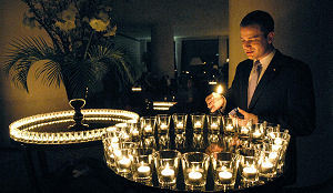 Licht Hilton Amsterdam uit tijdens Earth Hour