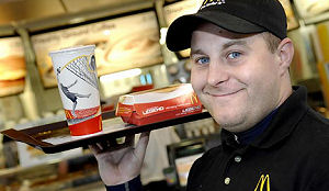 Loterijwinnaar terug naar baan bij McDonald's