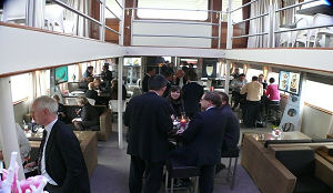 Relatiedag op partyschip Rederij Flevo