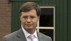 Balkenende bezoekt drankkeet