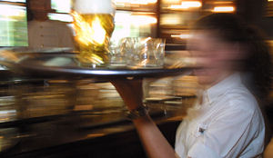 Donner eist betere naleving minimum horecaloon