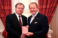 Veneca hekelt 'regelgeving-obesitas' overheid