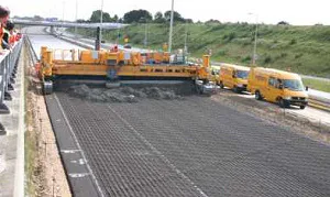 A73 dompelt wegrestaurant in rouw