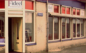 Hangjongeren starten restaurant