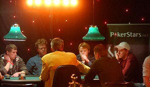 Pokertoernooi zoekt cafés