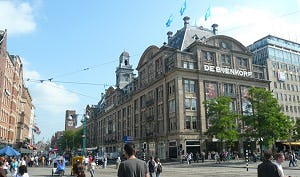 Grootste warenhuisrestaurant in Amsterdam