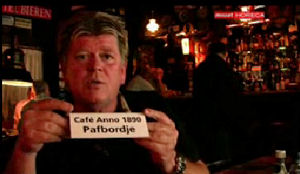 Anno 1890: 'bezet-bordjes' voor rokende bargasten