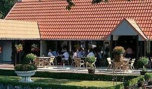 Hoteleigenaar rijdt gast dood