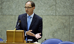 Spoeddebat over rookverbod