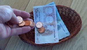 Engeland wil verdeling fooigeld melden op menukaart