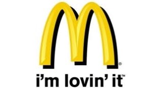 Man daagt McDonald's om naaktfoto's