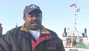 Scheepskok wil salaris door verkoop boot