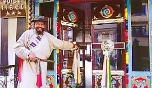 Tibet lokt toeristen met goedkope hotels