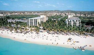 Hotelsector Aruba bezorgd over Brinkman