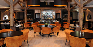 Broers Peek starten restaurant langs A2