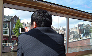 Minder Japanners naar Amsterdam