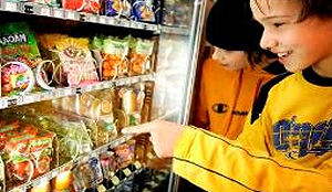 'Door bezuinigingen geen kantine meer maar automaat