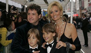 Frogers helpen met bouw hotel