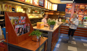 Verhage opent twee zaken in mei