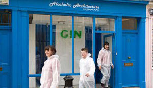 Londense bar benevelt gasten met alcoholdamp