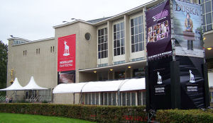 Duitse ex-soldaat voldoet restaurantrekening uit 1943