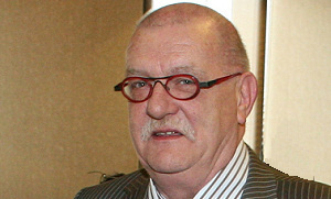 Zwolse horecaman Van Zon overleden