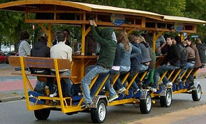 Gewonden na ongeval met fietsende bar