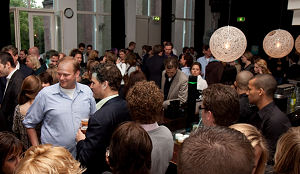 Dakterras Mövenpick in stelling voor vrijdagmiddagborrel