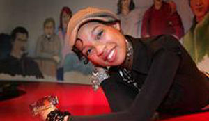 Café Idols-winnares Raffaëla sluit