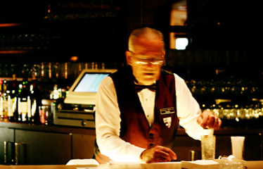 Ziekteverzuim in horeca neemt flink af