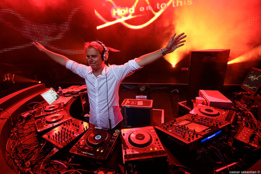 Beste dj ter wereld op A'dam Dance Event