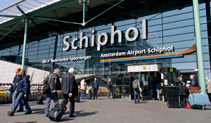 Canadese reisagenten lovend over Schiphol