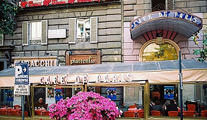 Beslag gelegd op Fellini's Café de Paris