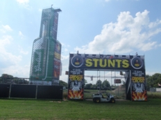 Zwarte Cross: 100.000 bierdrinkers en één gestoorde stuntman