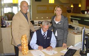 Dorint verlengt contract 76-jarige medewerker