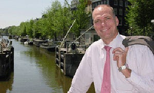 Max Schreuder naar Amsterdam Village Company