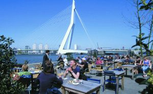 Roep om stimuleringsregeling voor terrassen