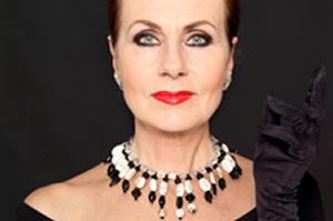 Sandton verkoopt sieraden voor goed doel