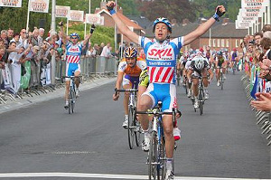 Bastion Hotel stapt in wielersport